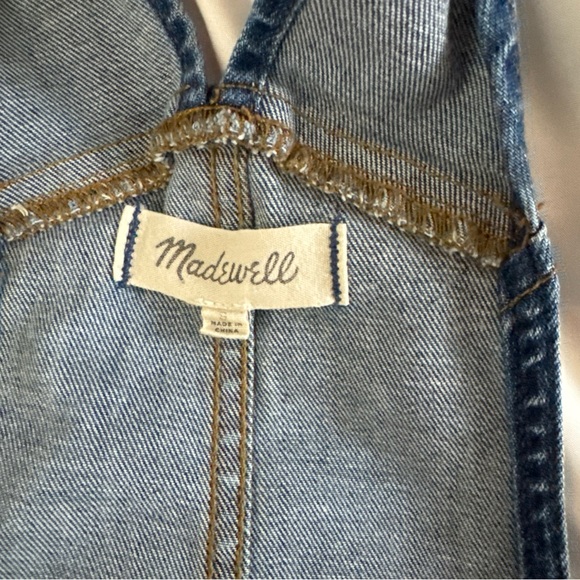 MADEWELL Skinny Overalls in Jansing Wash Size Small Trendy Stylish Comfy Cute - Picture 4 of 6